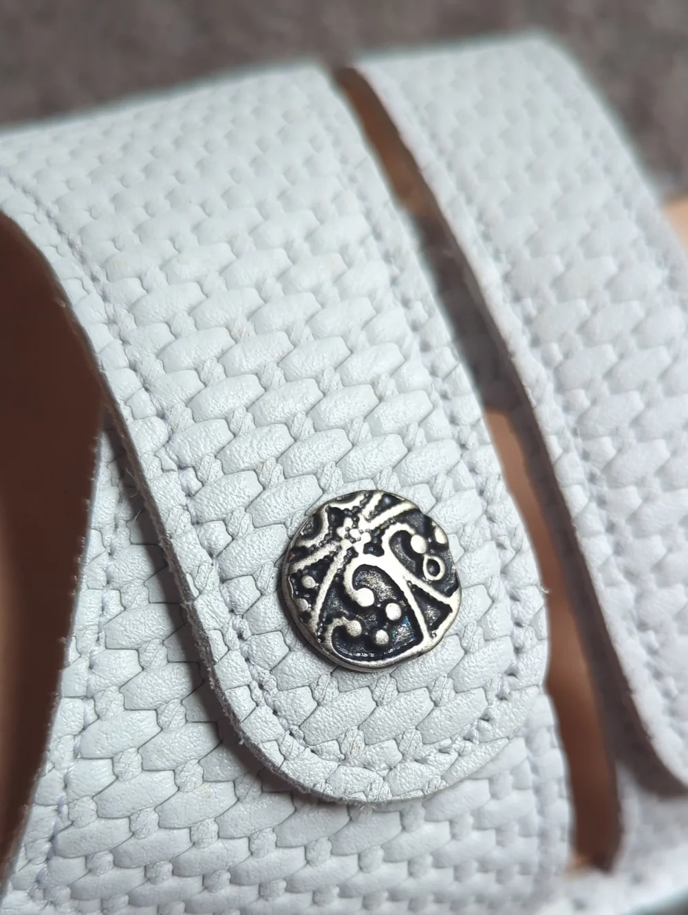 Finn Comfort White Leather Gomera Sandal